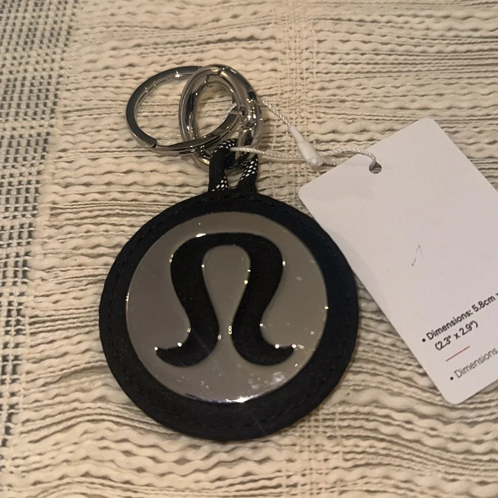 Lululemon Black and Silver Logo Bag Charm & Keychain in “LOVE” NEW - Picture 6 of 9